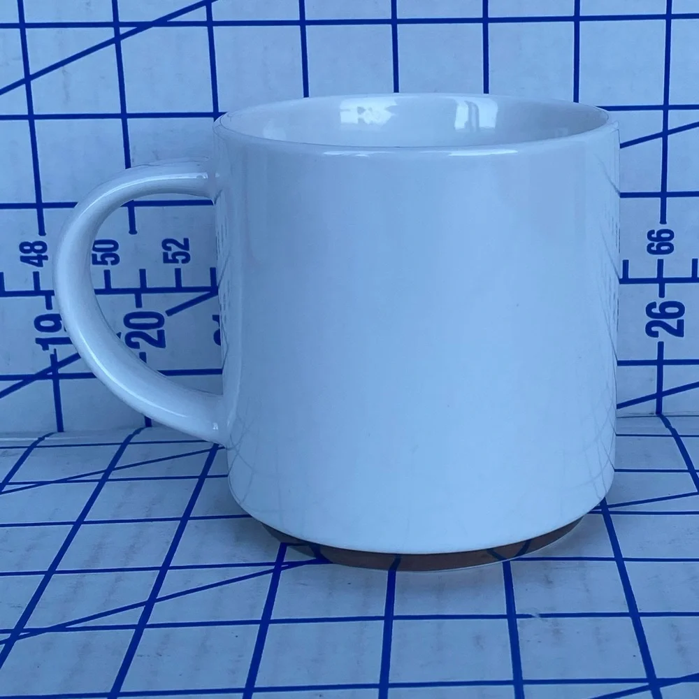 Williams Sonoma “M” Monogram Mug White/Gold
